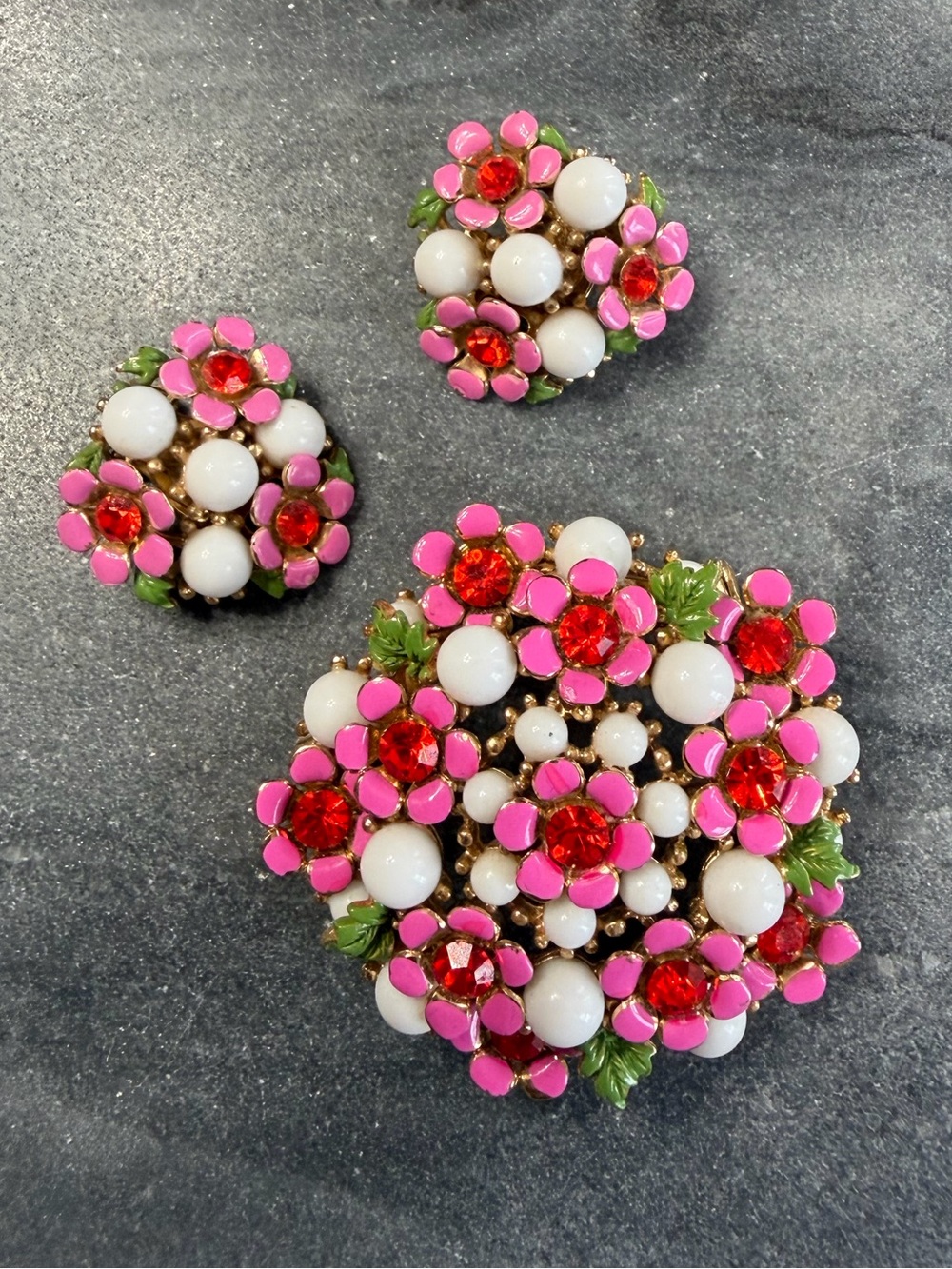 Vintage Pink Floral Beaded Brooch Rhinestone Earrings Set
